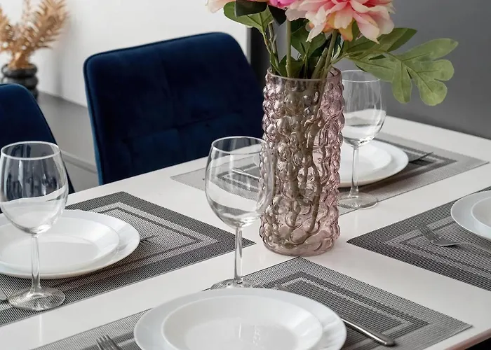 Nowoczesny Z Balkonem W Centrum By Renters Wroclaw